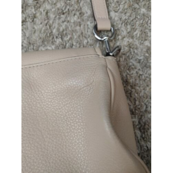 Marc Jacobs Empire City Mini Leather Messenger Crossbody Bag  Biege Purse - Picture 2 of 10